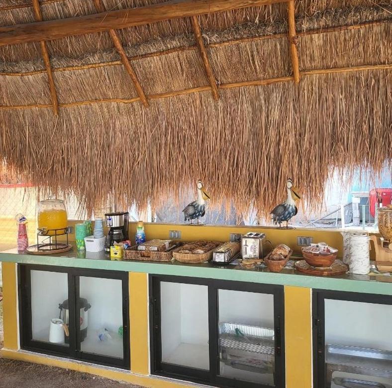 Pelican Inn At Las Dunas Chelem Dış mekan fotoğraf