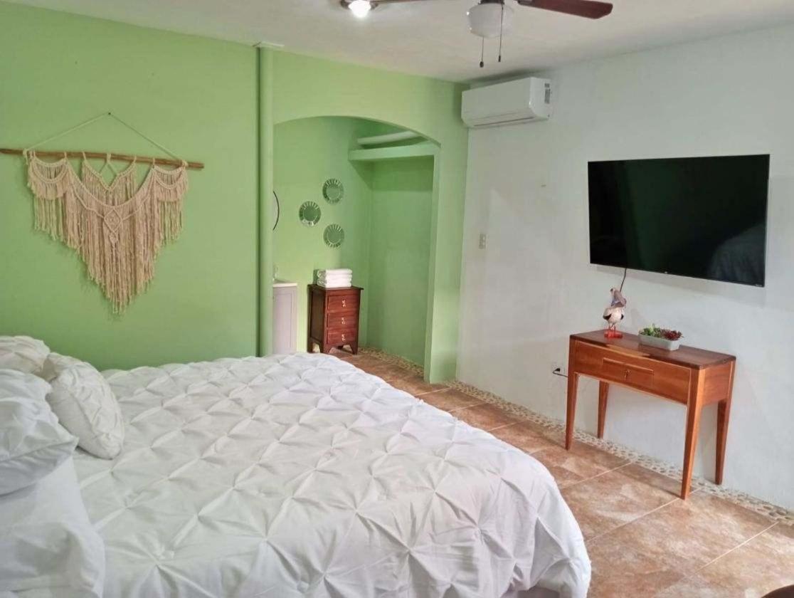 Pelican Inn At Las Dunas Chelem Dış mekan fotoğraf