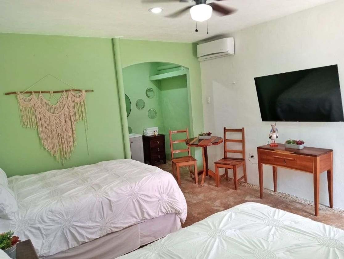 Pelican Inn At Las Dunas Chelem Dış mekan fotoğraf